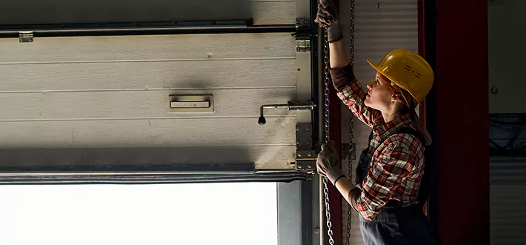 Addressing Common Garage Door Stoppage Issues in Springdale, AR